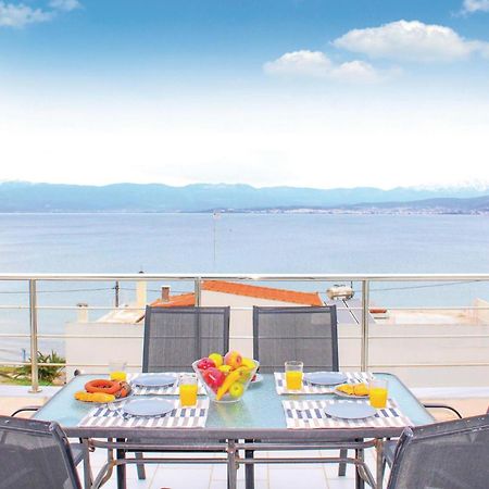 Amazing Home In Chalkida With Wifi 外观 照片