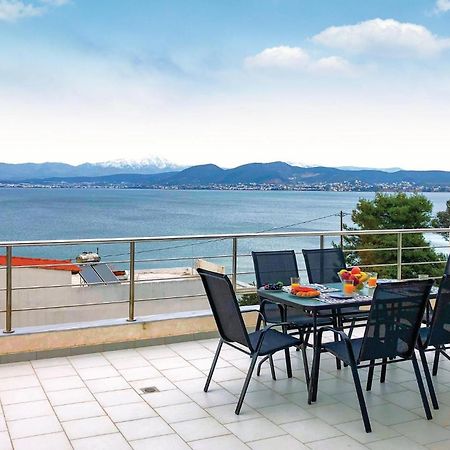 Amazing Home In Chalkida With Wifi 外观 照片