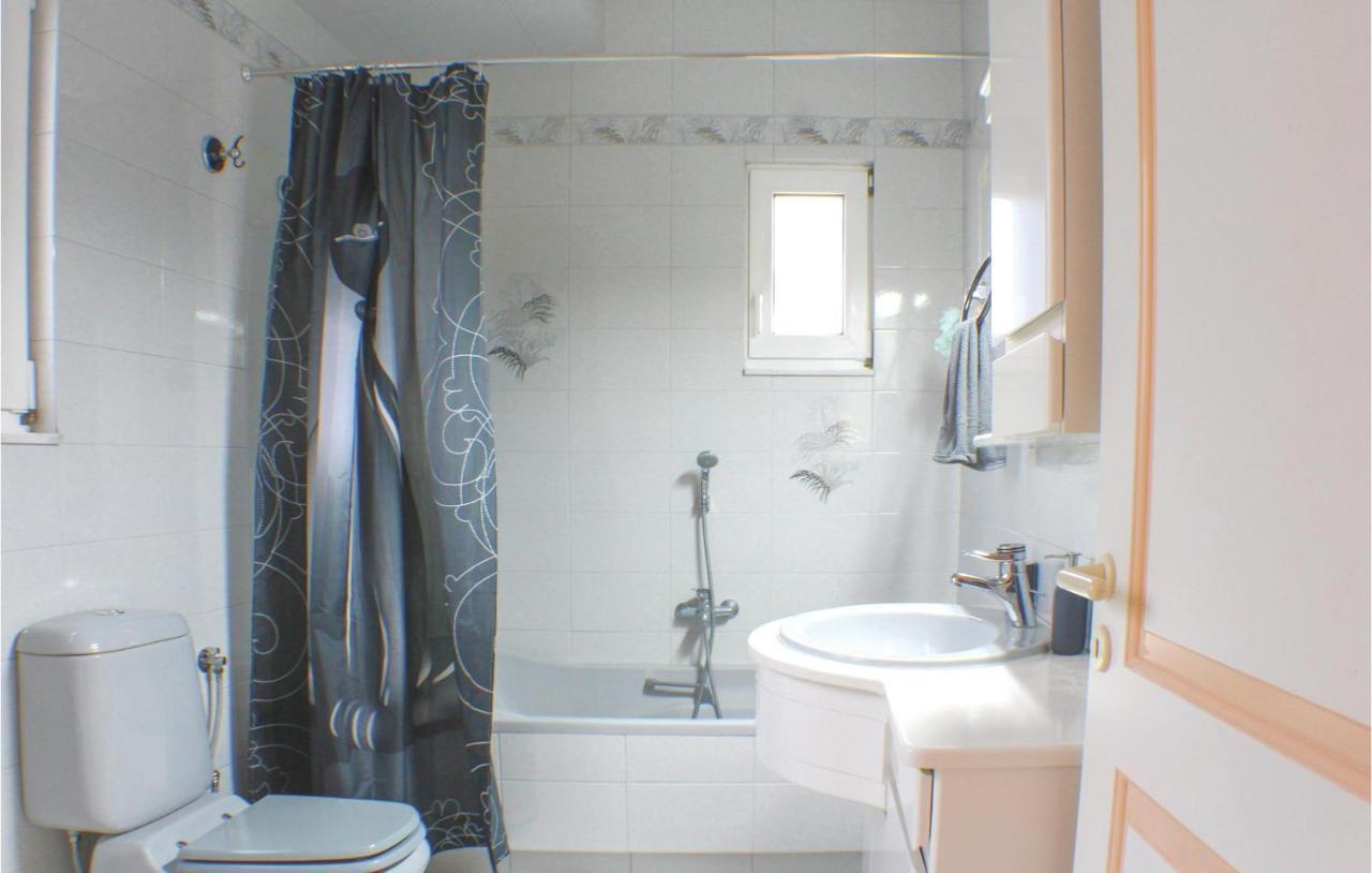 Amazing Home In Chalkida With Wifi 外观 照片