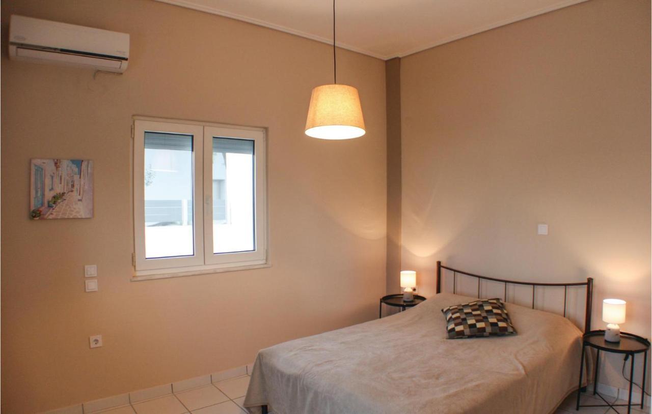 Amazing Home In Chalkida With Wifi 外观 照片